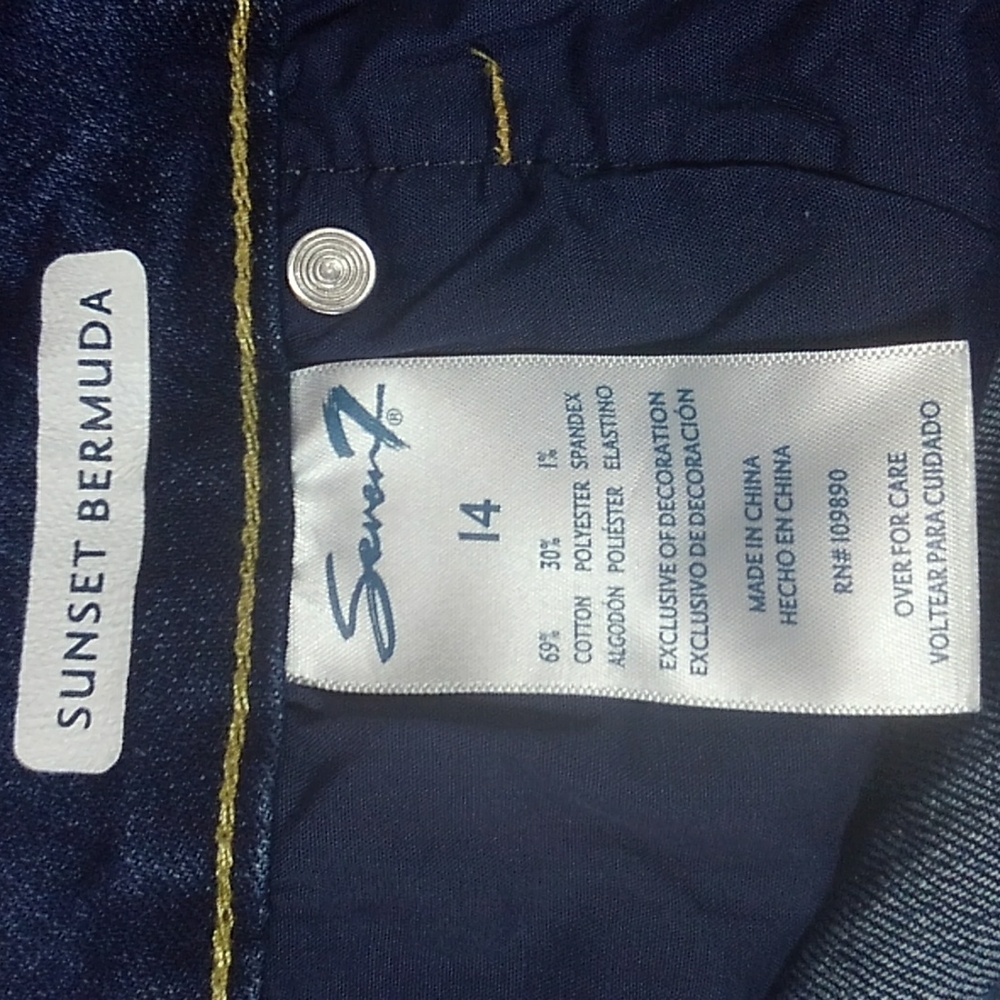 Seven7 Sunset Bermuda Denim Blue Jean Shorts SZ 14 - Picture 6 of 8